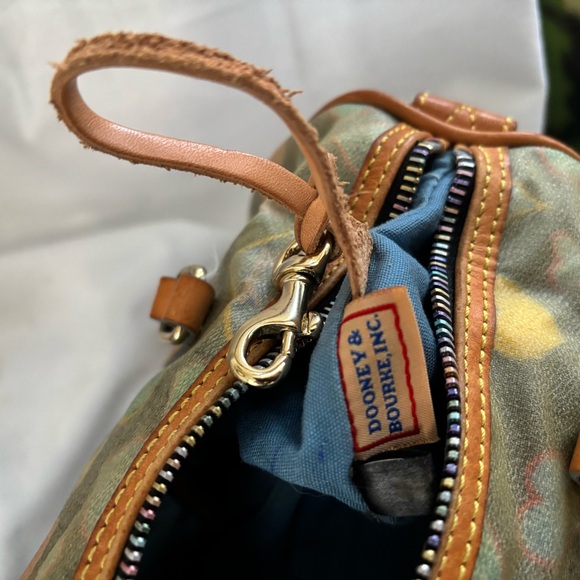 Dooney & Bourke Coated Canvas Heart Print Small Barrel Shoulder Bag Brown - Picture 11 of 14